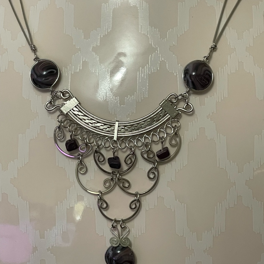 Silver and Black Chandelier Necklace‎ with Beads - Handmade in Thailand - Picture 2 of 5
